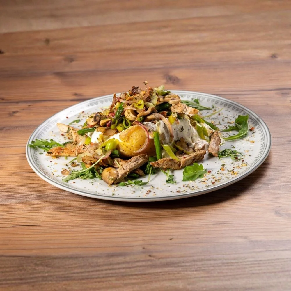 Kulinarik im Restaurant Dorfwirt in Längenfeld regionales Essen klassische Tiroler Gerichte